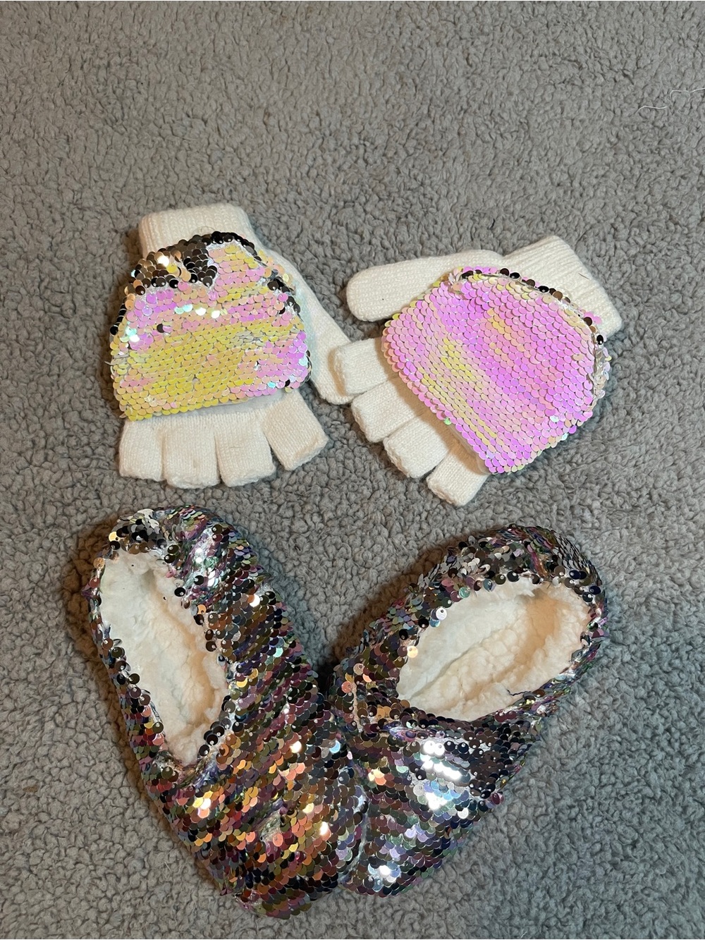 Women’s Sequin Slippers & Matching Gloves Set – Pink Iridescent/Multi Color – S